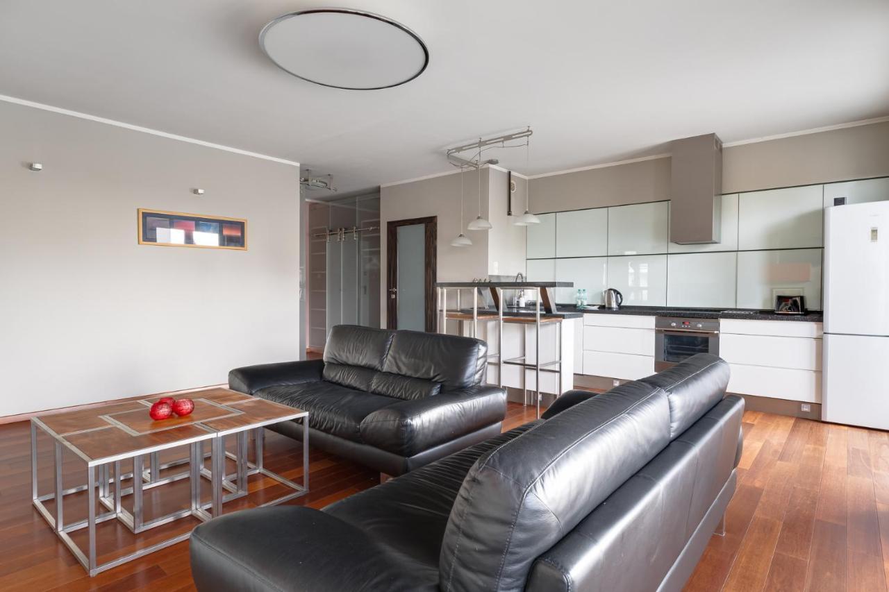 Lasek Marcelinski 2-Bedroom Apartment พอซนาน ภายนอก รูปภาพ
